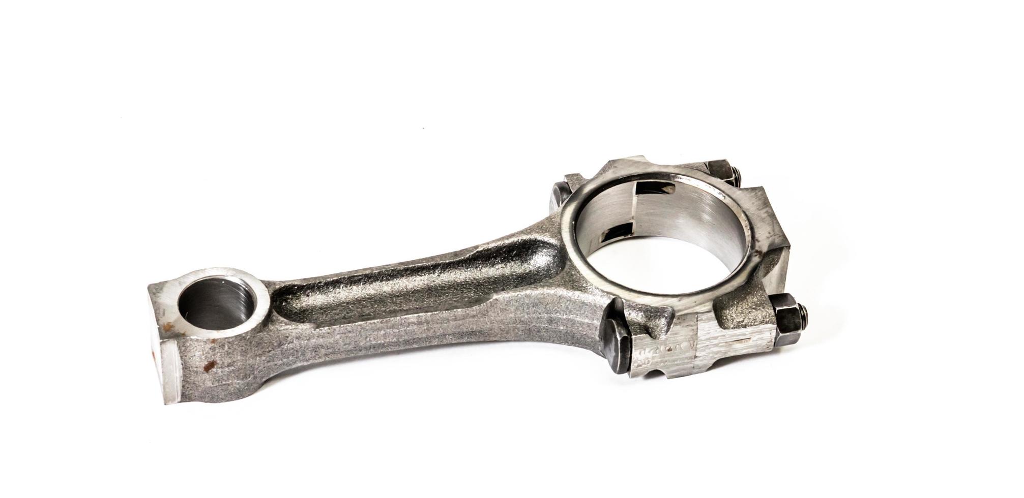 Causes of Failure With a Connecting Rod