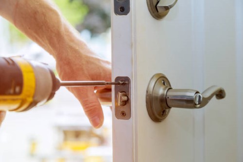 Choosing The Best Locksmith For Your Needs