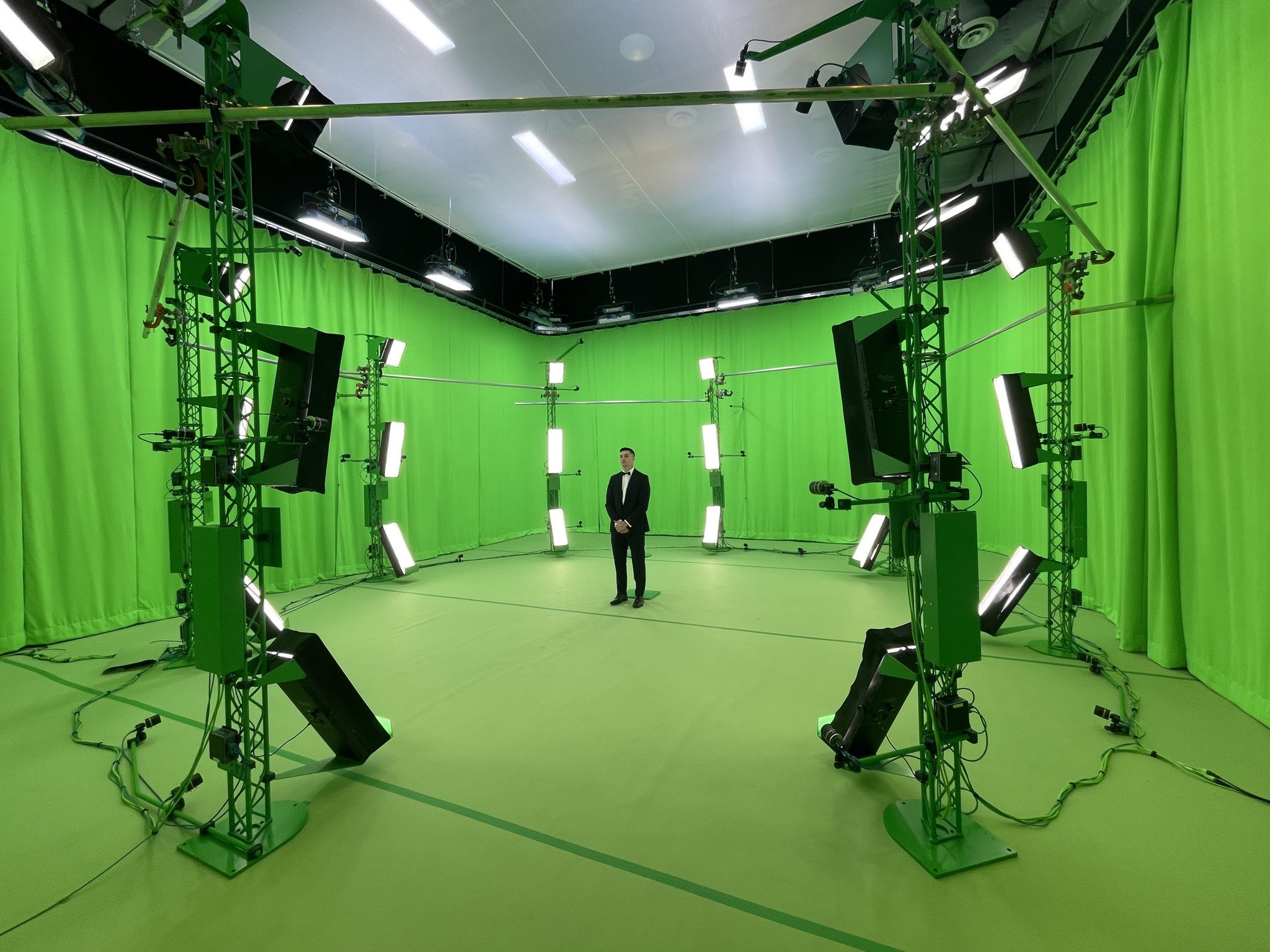 High Quality 3D Humans, Scanning to Rigging available at Wild Capture
