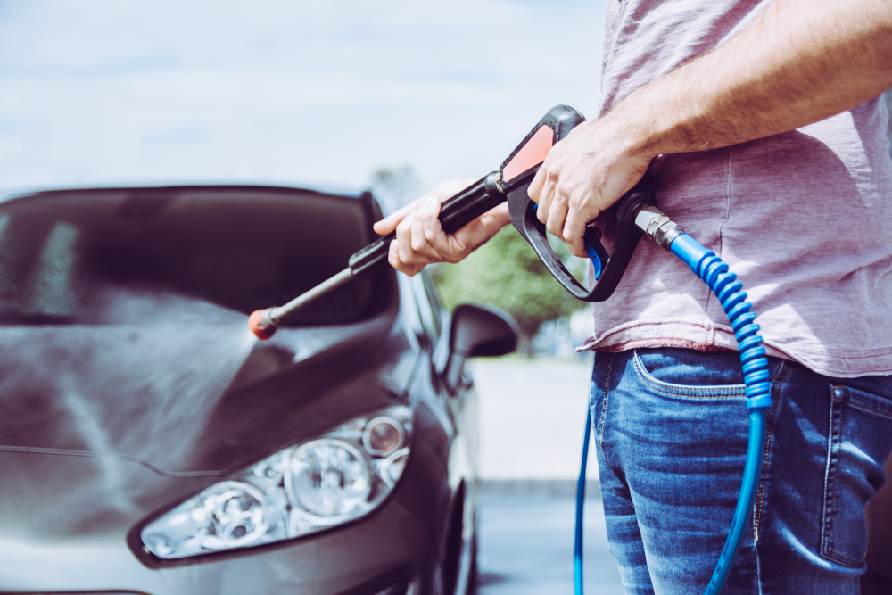 6 Important Things To Consider When Washing A Car At A Self-Service Car Wash