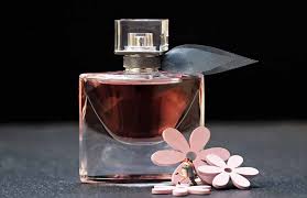 Global Perfumery Glass Bottles Market 2022 - Top Key Players Analysis Report Till 2028