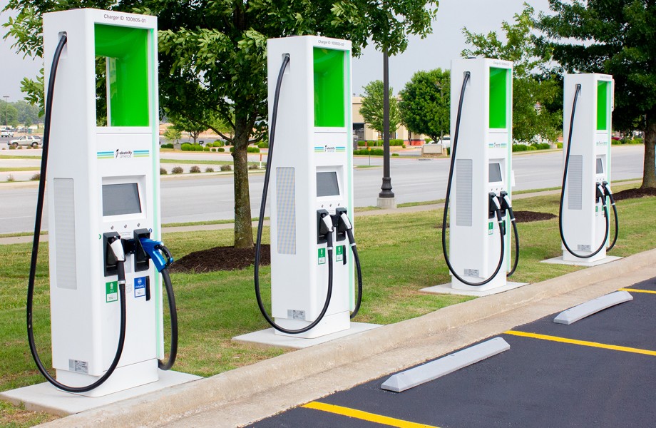 Electric Vehicle Charging Stations Market Share, Size, Industry Analysis by Geographical Regions and Forecast 2022 to 2030