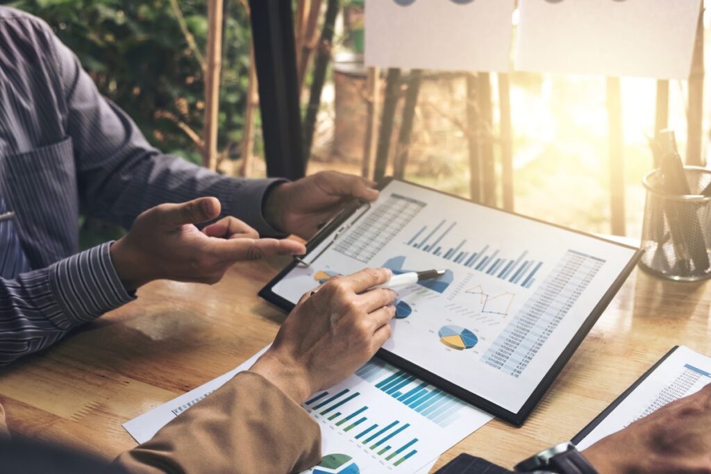 Should I Sell My Business? A Friendly Guide to Making the Right Decision