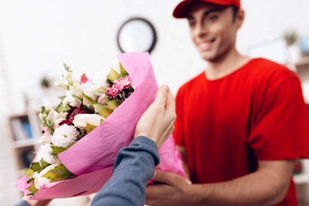 How To Start An Online Flower Shop