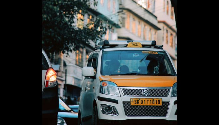 How To Book A1 Cab Service In Indore?  