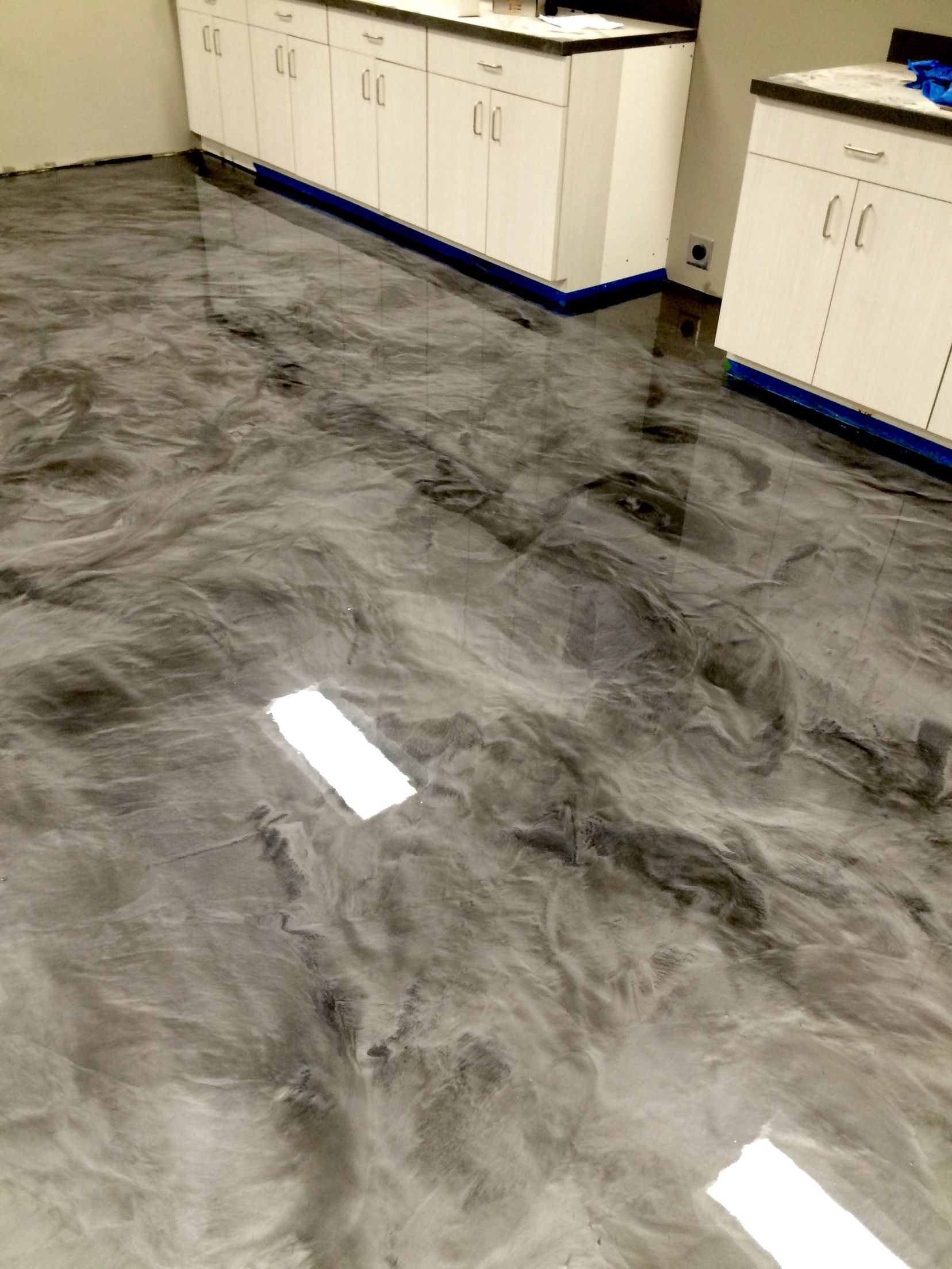 Keeping Floors New and Long Lasting With the Epoxy Floor Coating