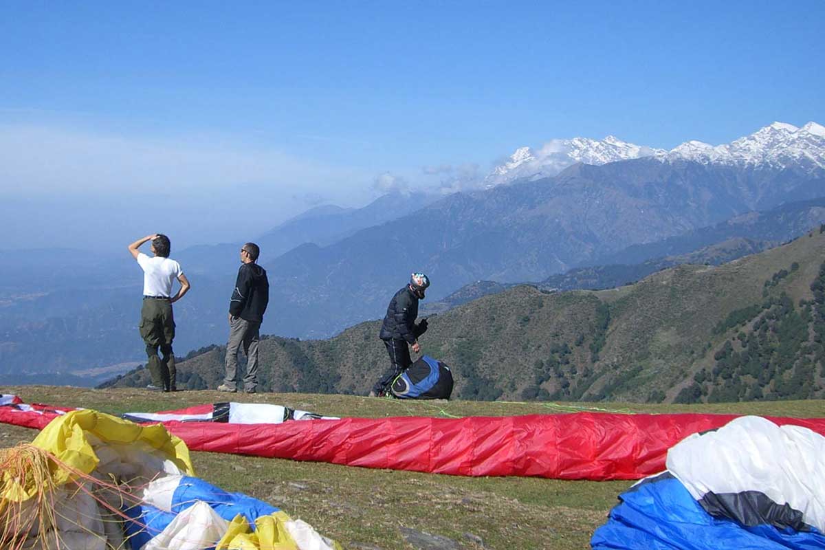 Enjoy Paragliding In Bir Billing Tour | Trekwalks