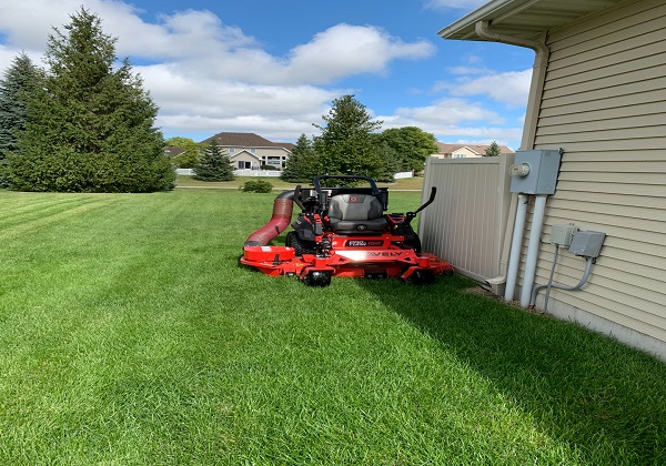 Get The Professional Shrub Trimming Services in Grand Forks