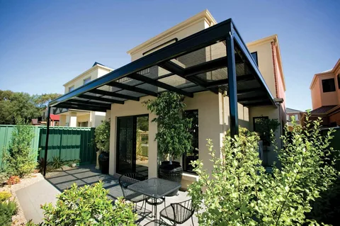 look for these 5 factors while choosing Carport Builders 