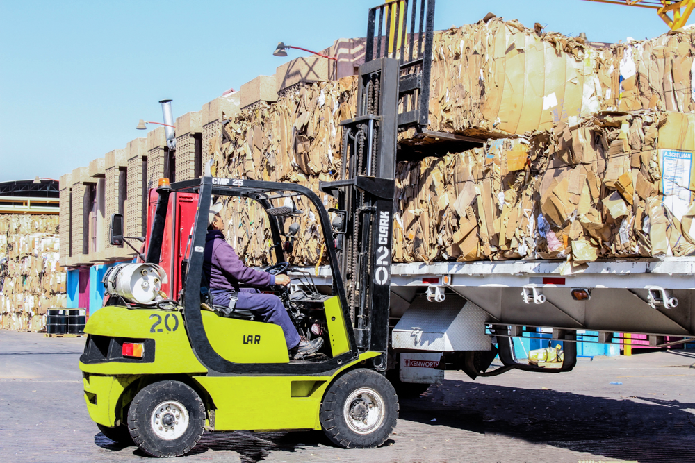 Técnicas de reciclaje de papel y cómo utilizarlas.