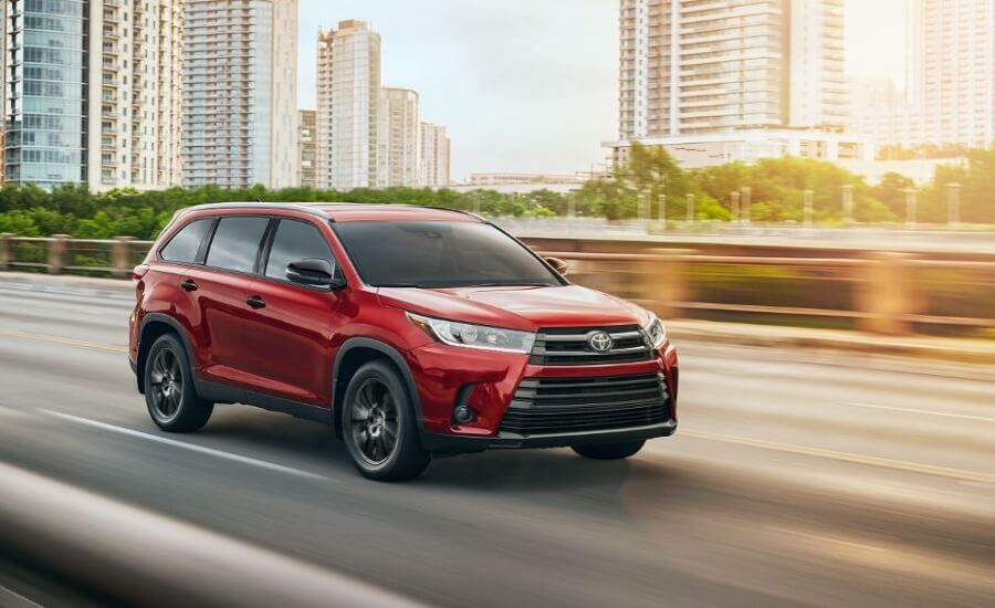 Best Midsize SUVs With Price, Features, and Specifications