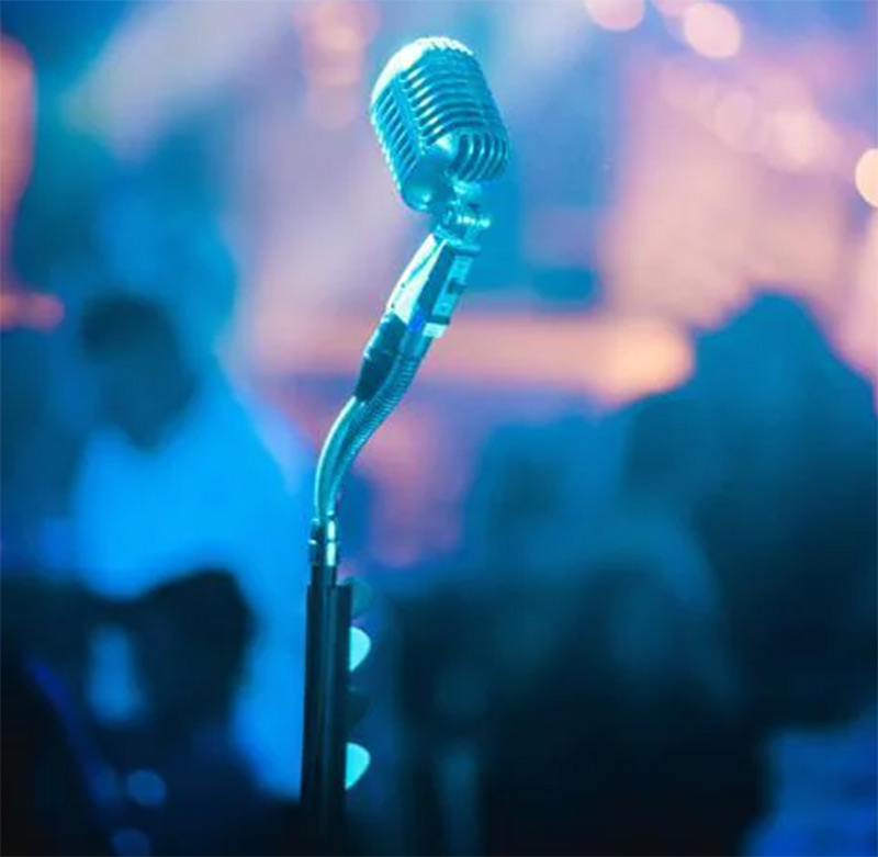 How to Choose the Best Radio Ad Buyer in Canada for Your Business?