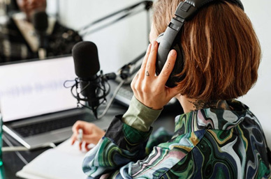 Choosing the Right Partner: Radio Advertising Company in Canada