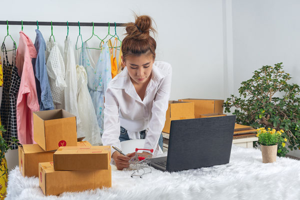 7 Best Fashion Ecommerce Platforms to Build Ecommerce Website & App