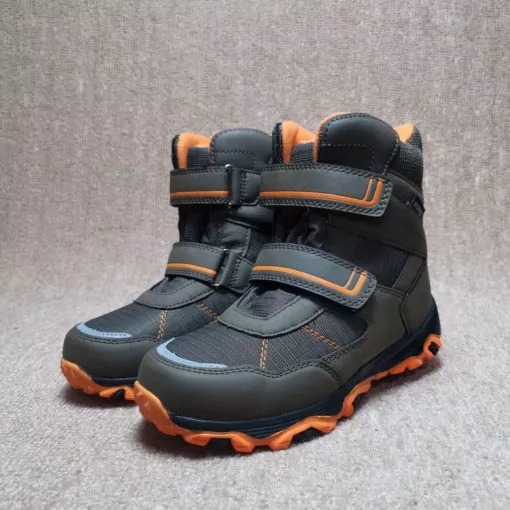 Which brand has Cheap shoes?