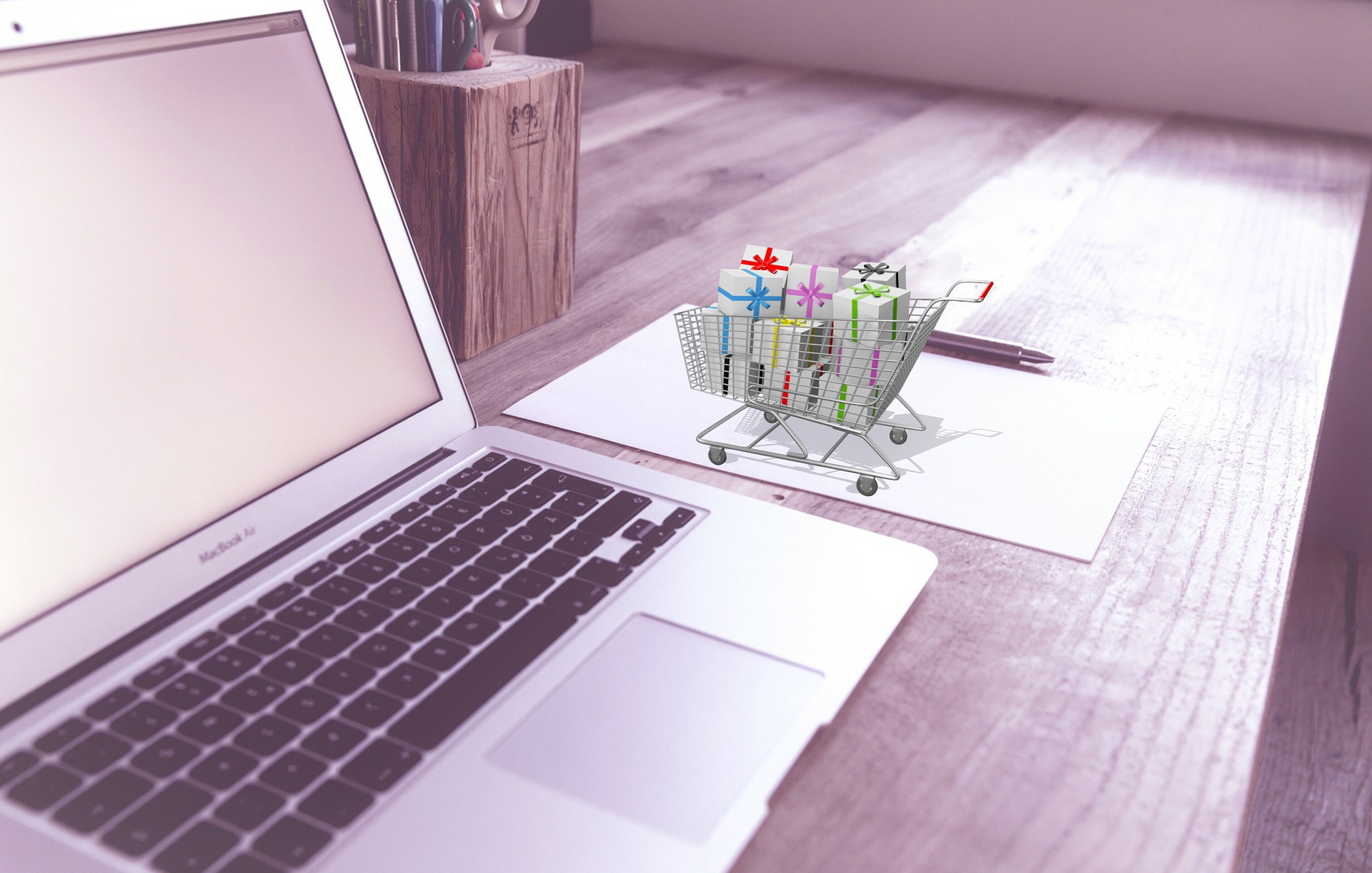 How Chatbot Integration can be Useful for Ecommerce Store?