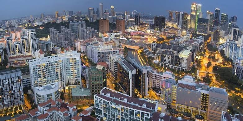 condo near mrt