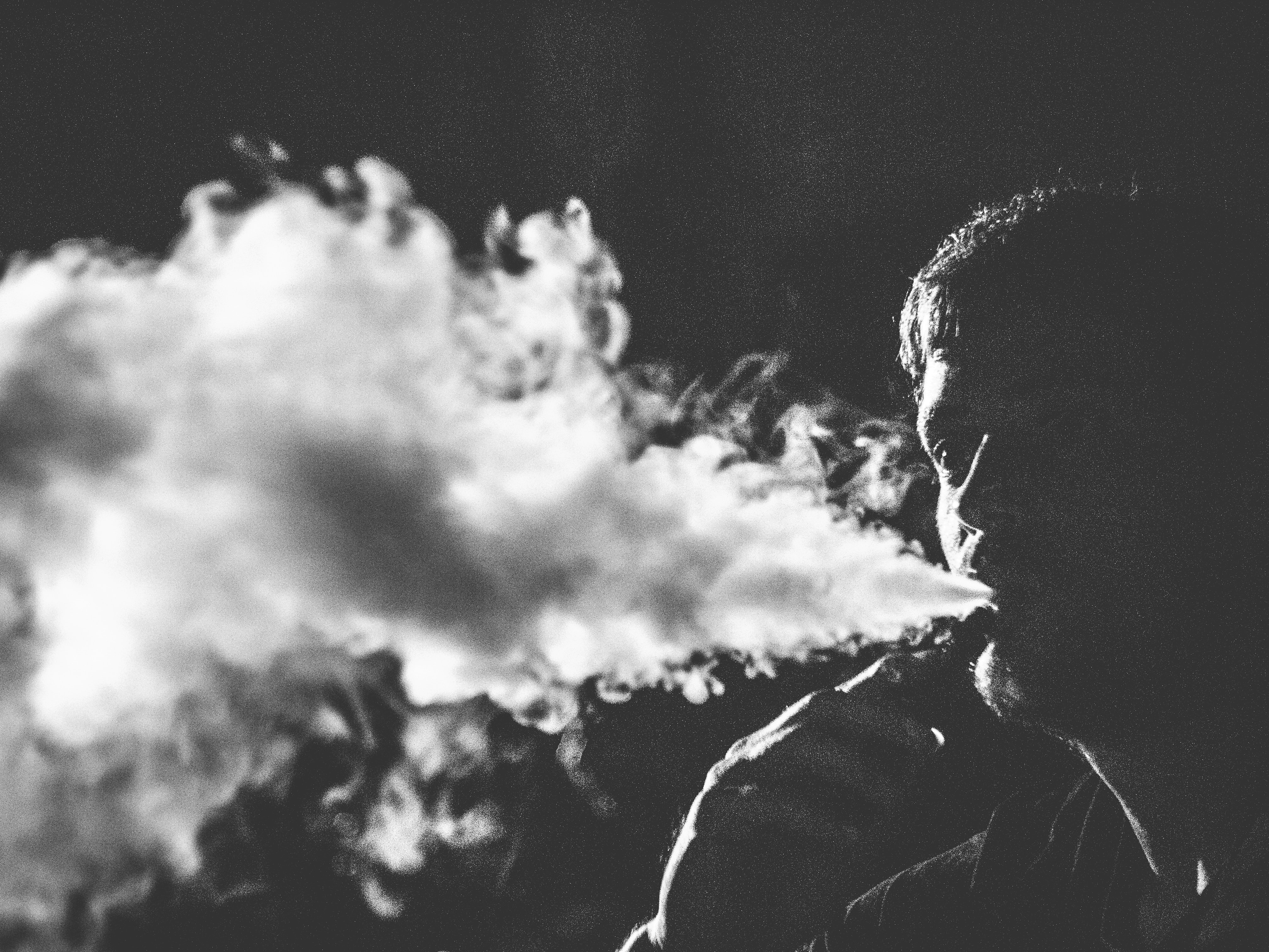 How Can You Get Vape Hits Without Coughing?