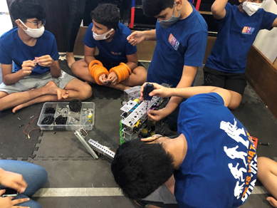 Why are Robotics Courses Important for Kids’ Future?