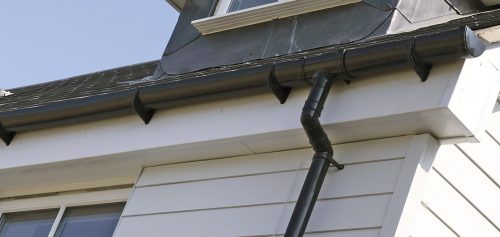 Getting the Right Company for Gutter Installation for Your Home