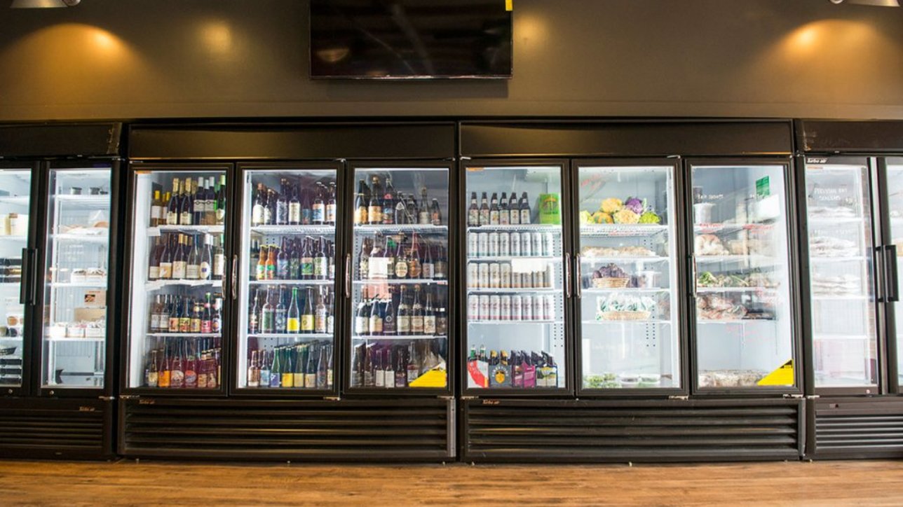 INSTALLING ZEBRA WINDOW BLINDS IN MELBOURNE