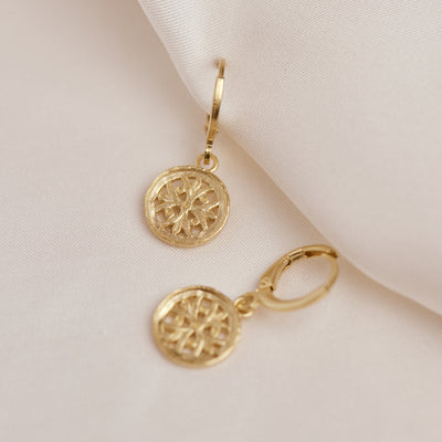 Most Appealing Long Earrings for Girls in 2022