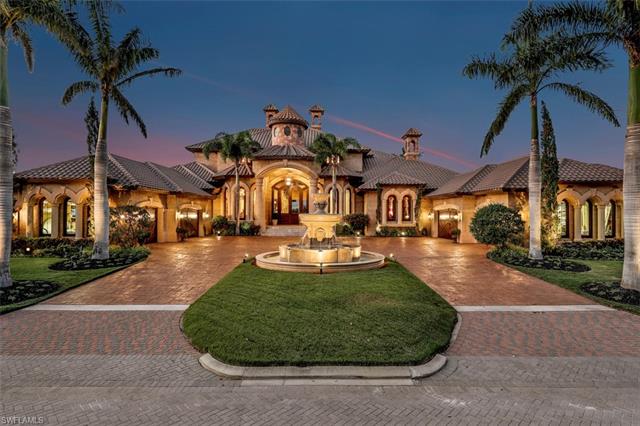 Naples Waterfront Homes