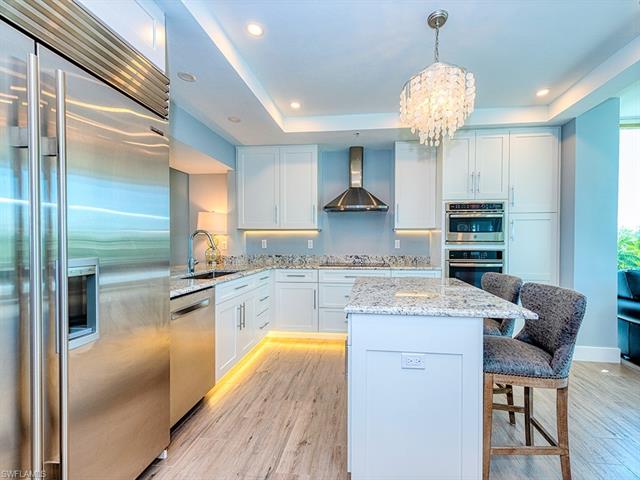Naples Beachfront Homes