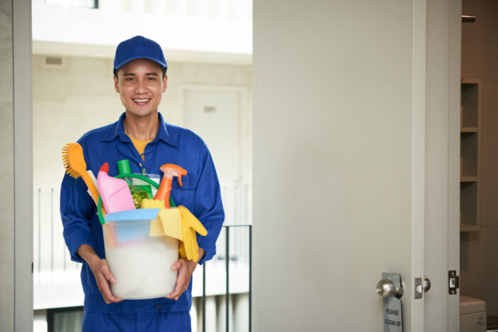 5 Must Have Cleaning Products for Your Home