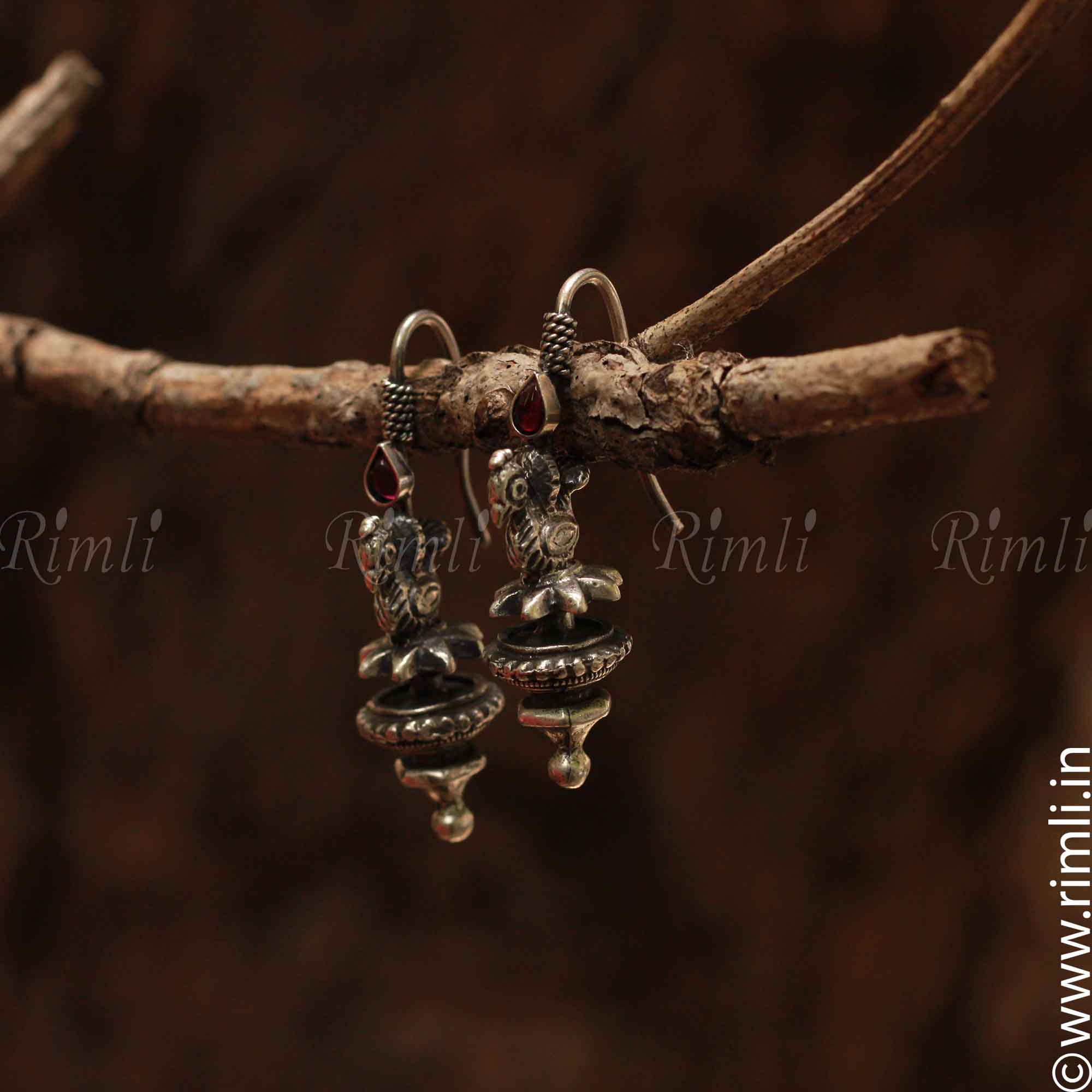 Silver earrings online