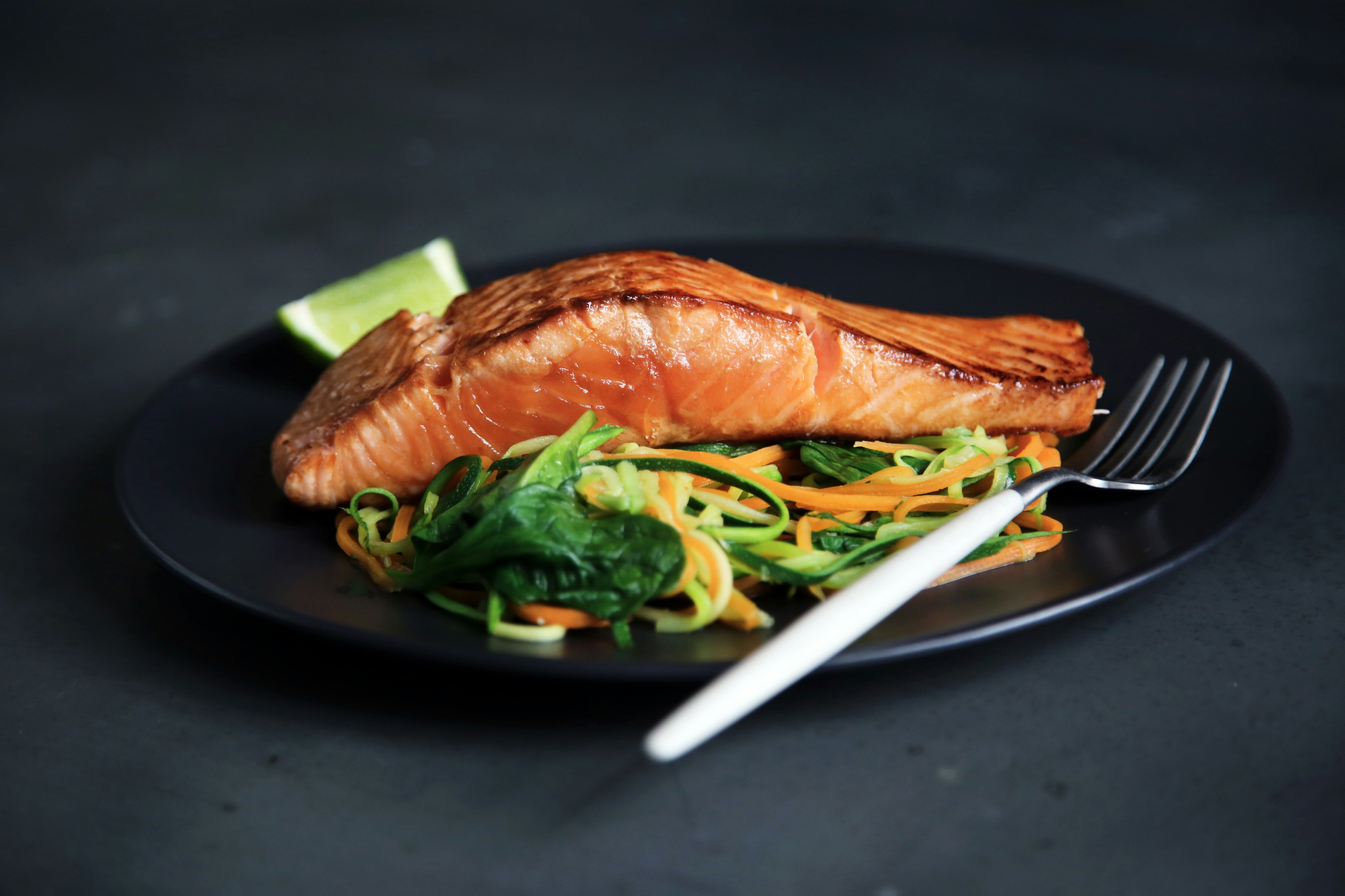 What Is a Thyroid and What Are the Best Foods for Thyroid Patients?