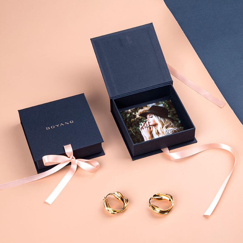 Flap open Rigid Boxes of Magnetic closure rigid Boxes