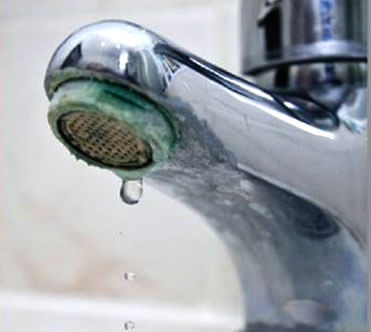Top Ways Hard Water Can Affect Skin Health and Appearance