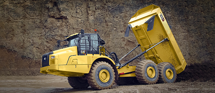 What Are the Advantages of Using Dump Trucks in UAE?