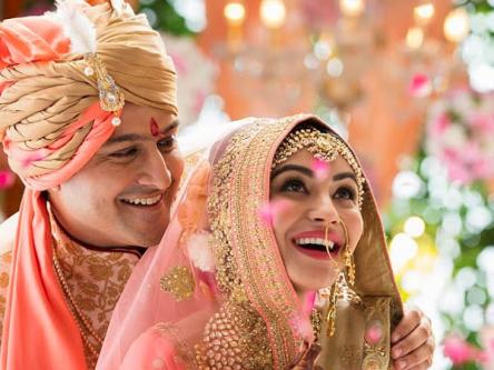 Cherish Assured Benefits in Love and Marriage Life with The Expert Guidance of Astrologer Karan Sharma Ji