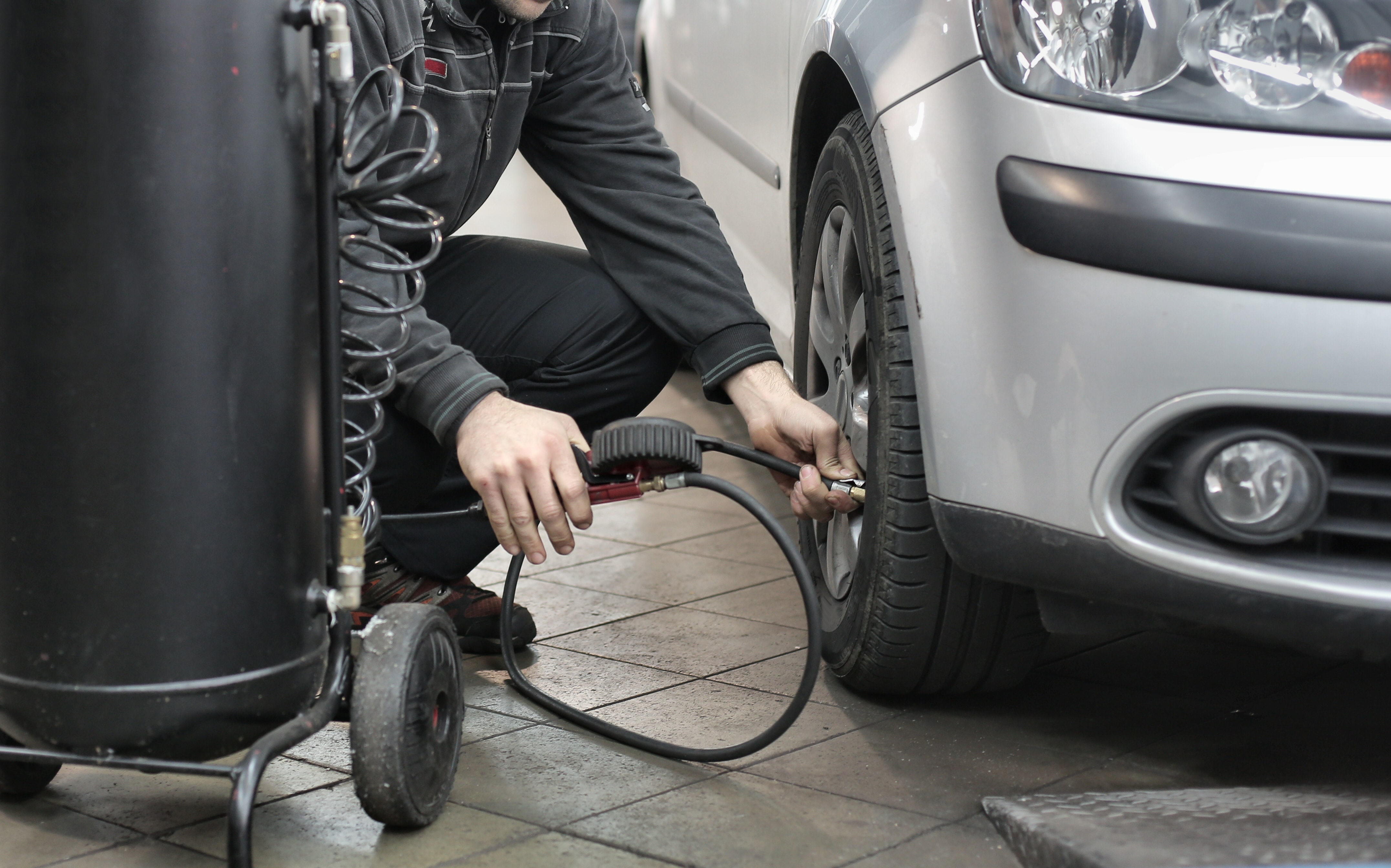 Automotive Tire OEM Market Forecast 2023-2032 Research By Top Industry Players