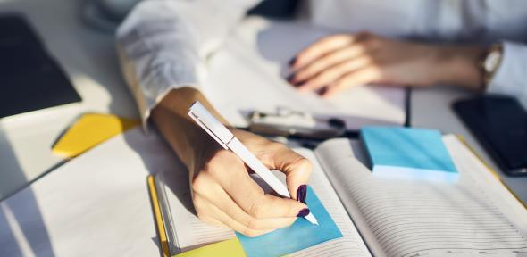 24 hours a day, 7 days a week we provide you best assignment help