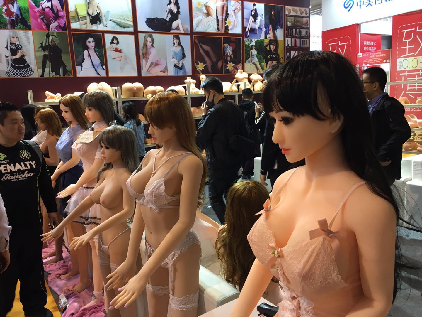 These dolls realists have a variety of qualities