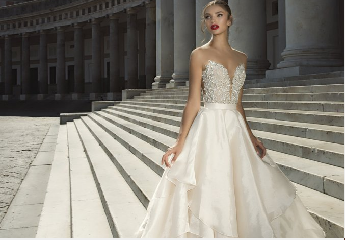 Sizzle at Your Winter Wedding with These Four Bridal Wear Tips