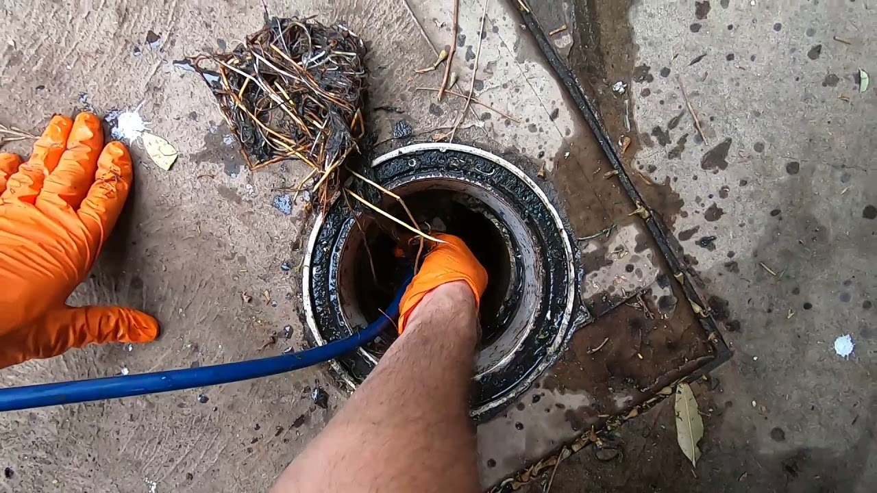 Blocked Drains – What Causes Them And How Can They Be Removed?