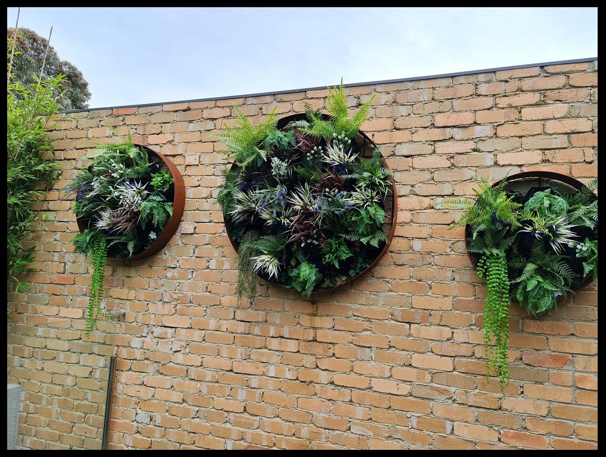 How to Use Artificial Flower Walls?
