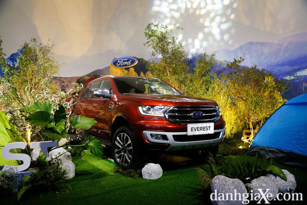 Ford Everest 2022 mới ra mắt 3 phiên bản dự kiến sắp về Việt Nam