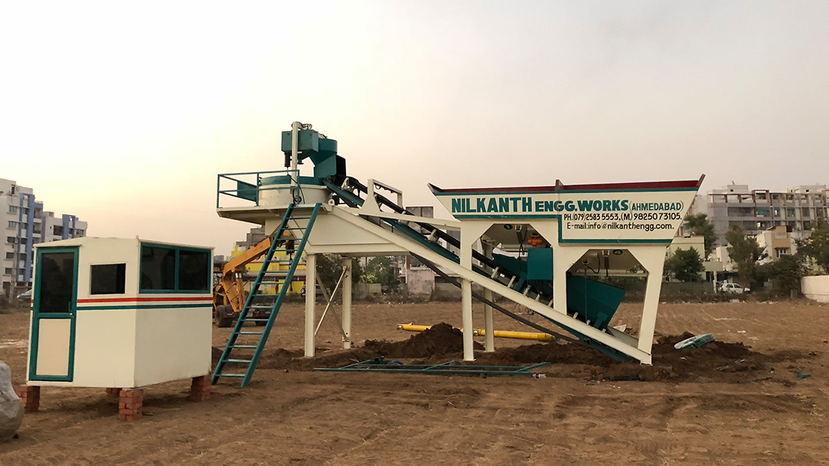 COMPACT CONCRETE BATCHING PLANTS