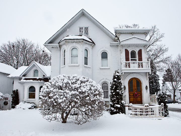 Enhancing Comfort in Commercial Spaces: The Role of Winterization Services