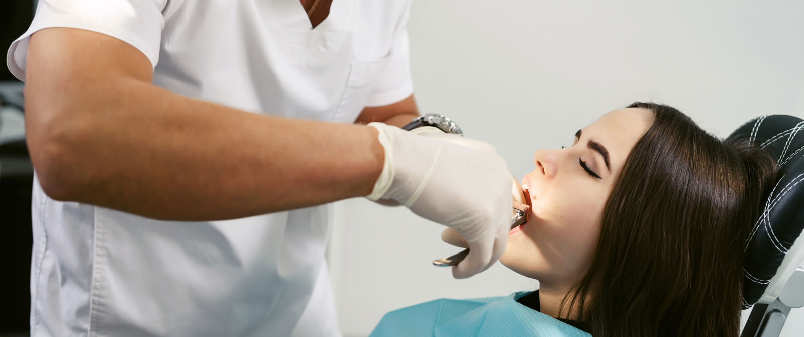 Indicators When You Need Emergency Tooth Extraction