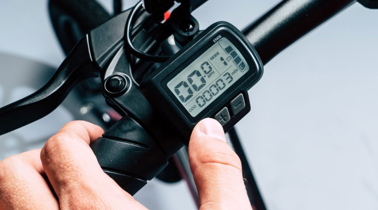 How do you start an ebike without a key?