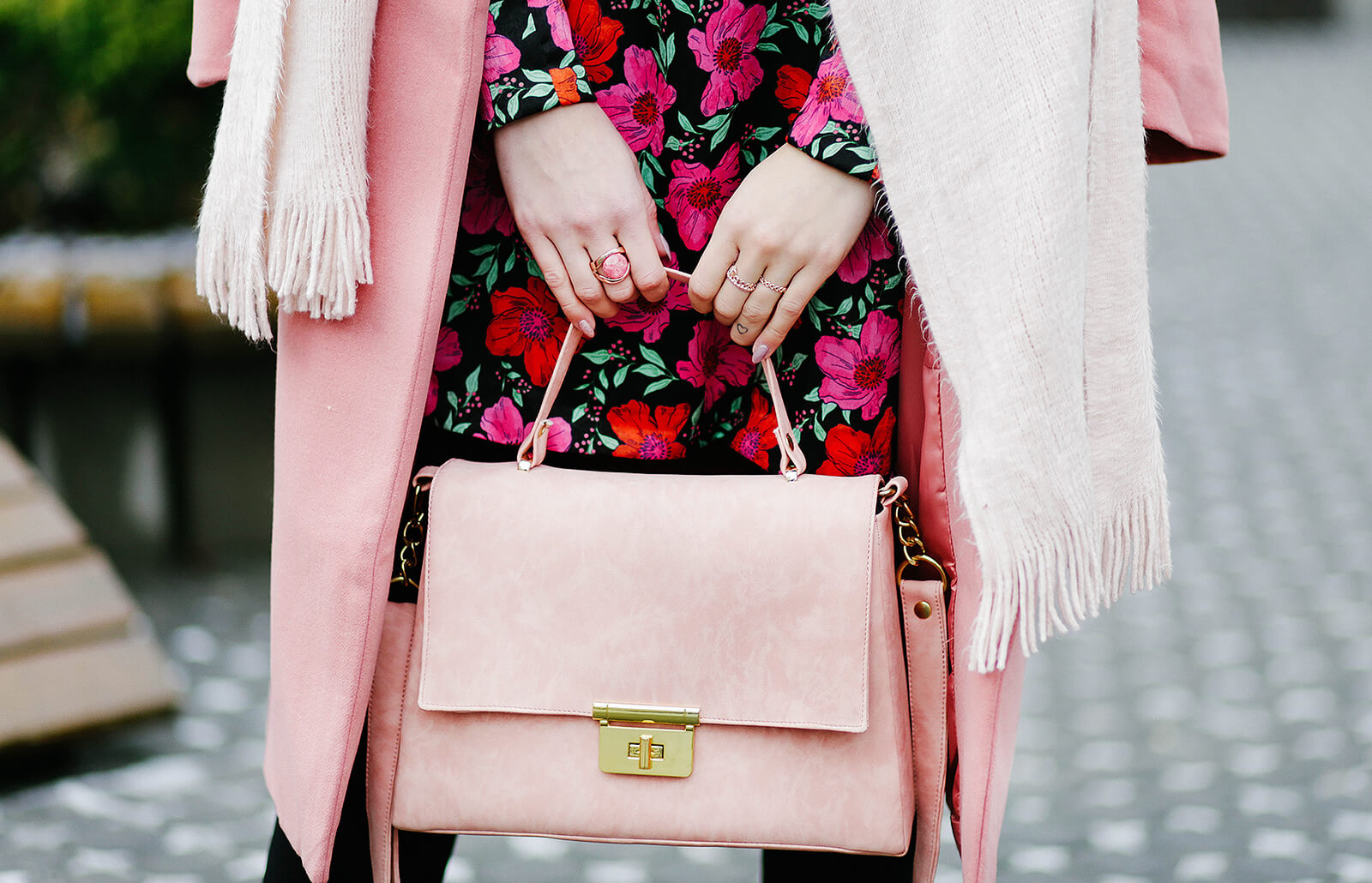Luxury Handbags Market Key Players, Share, Dynamics & Forecast Report to 2028