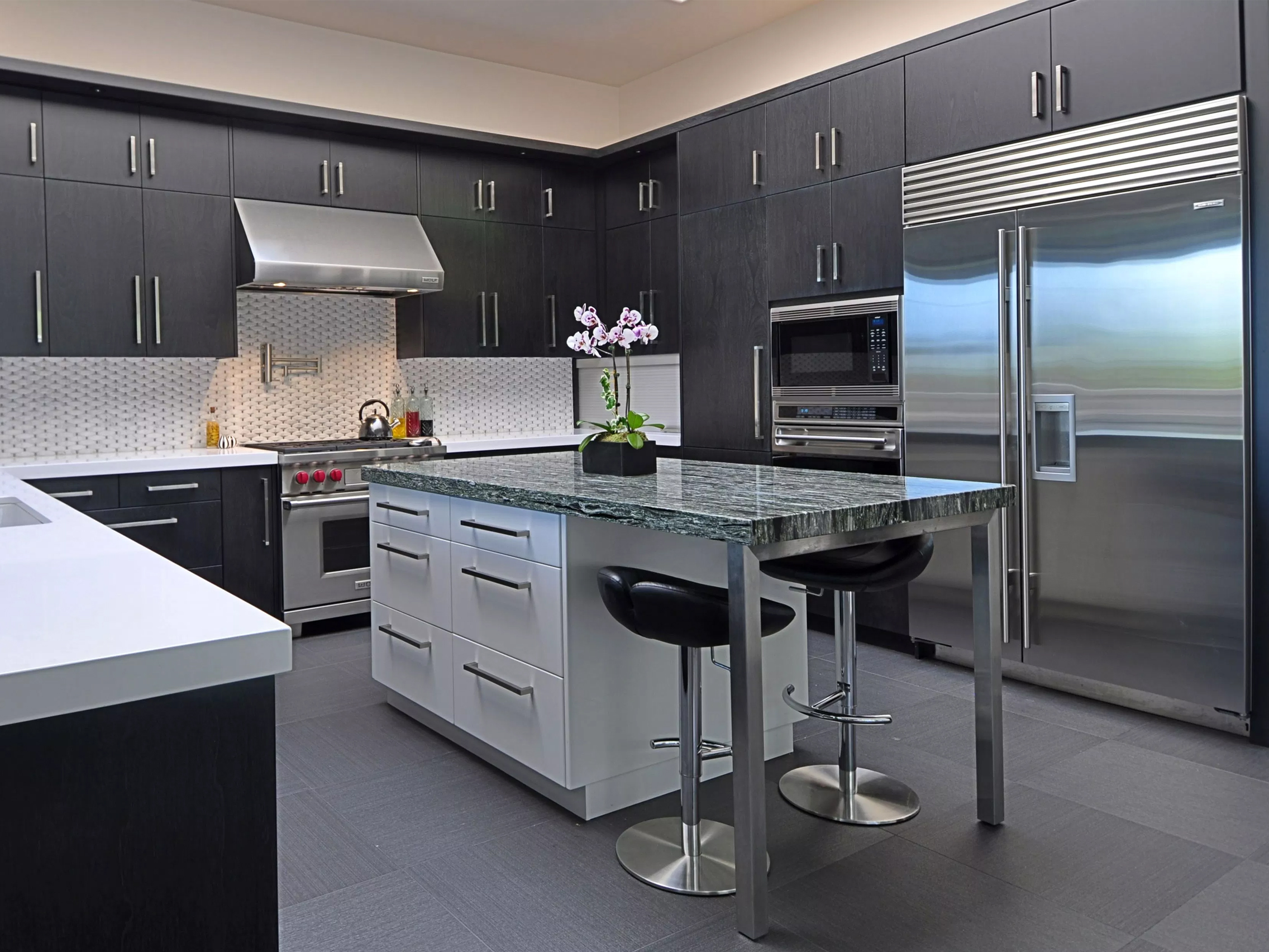 Reasons for Refrigerator Freezing Over