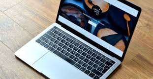 How to Disable Background Apps to Save Laptop Battery Life