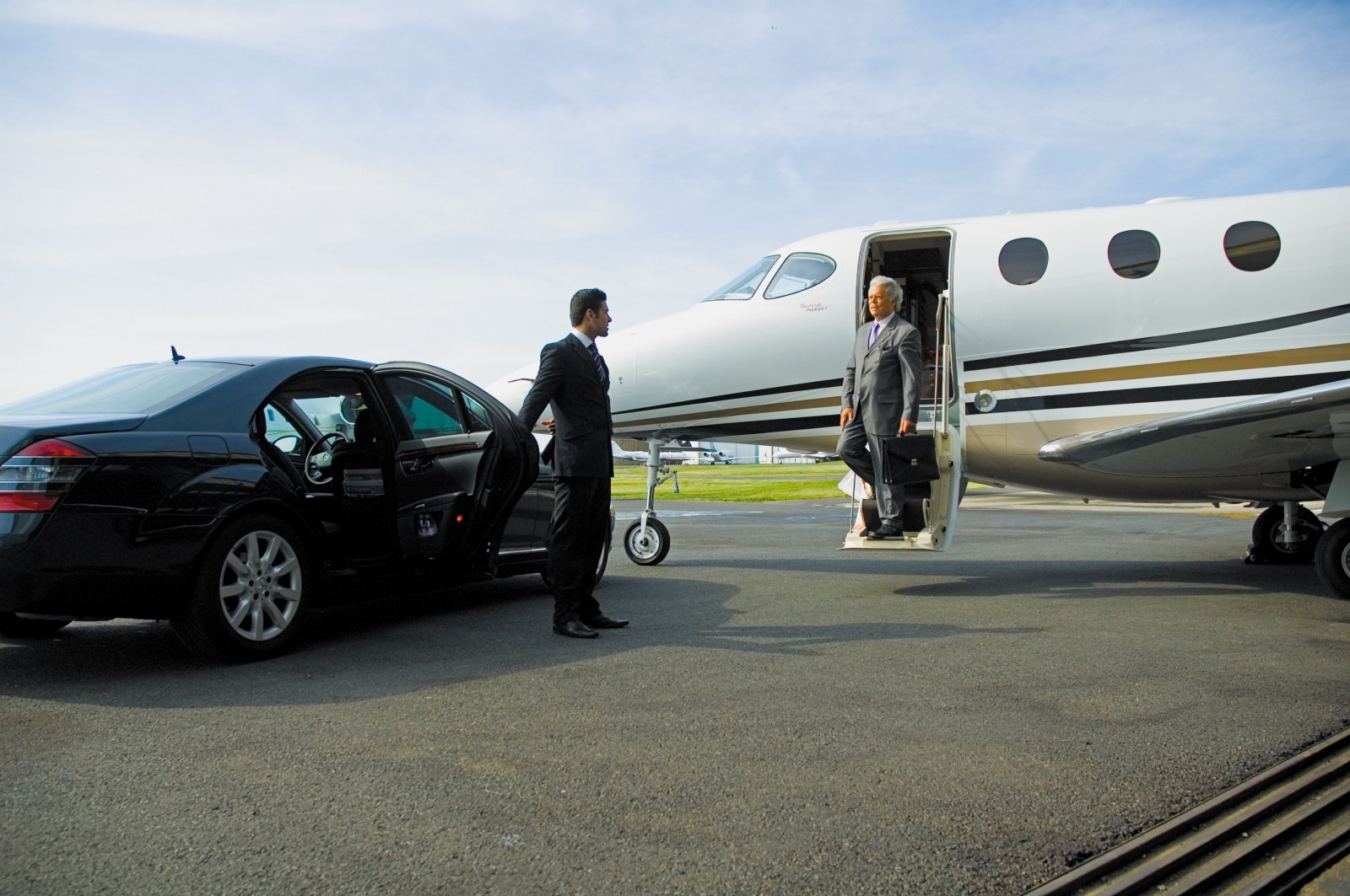 The Comfort of London Airport Transport Services